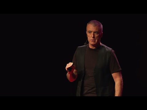 Emotional communication | Douglas Pate | TEDxAndorraLaVella