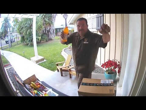 Kind Homeowner Leaves Snacks For Delivery Drivers